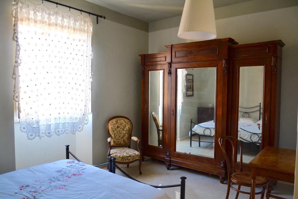 Monte Libretti B&B I Due Gelsi الغرفة الصورة